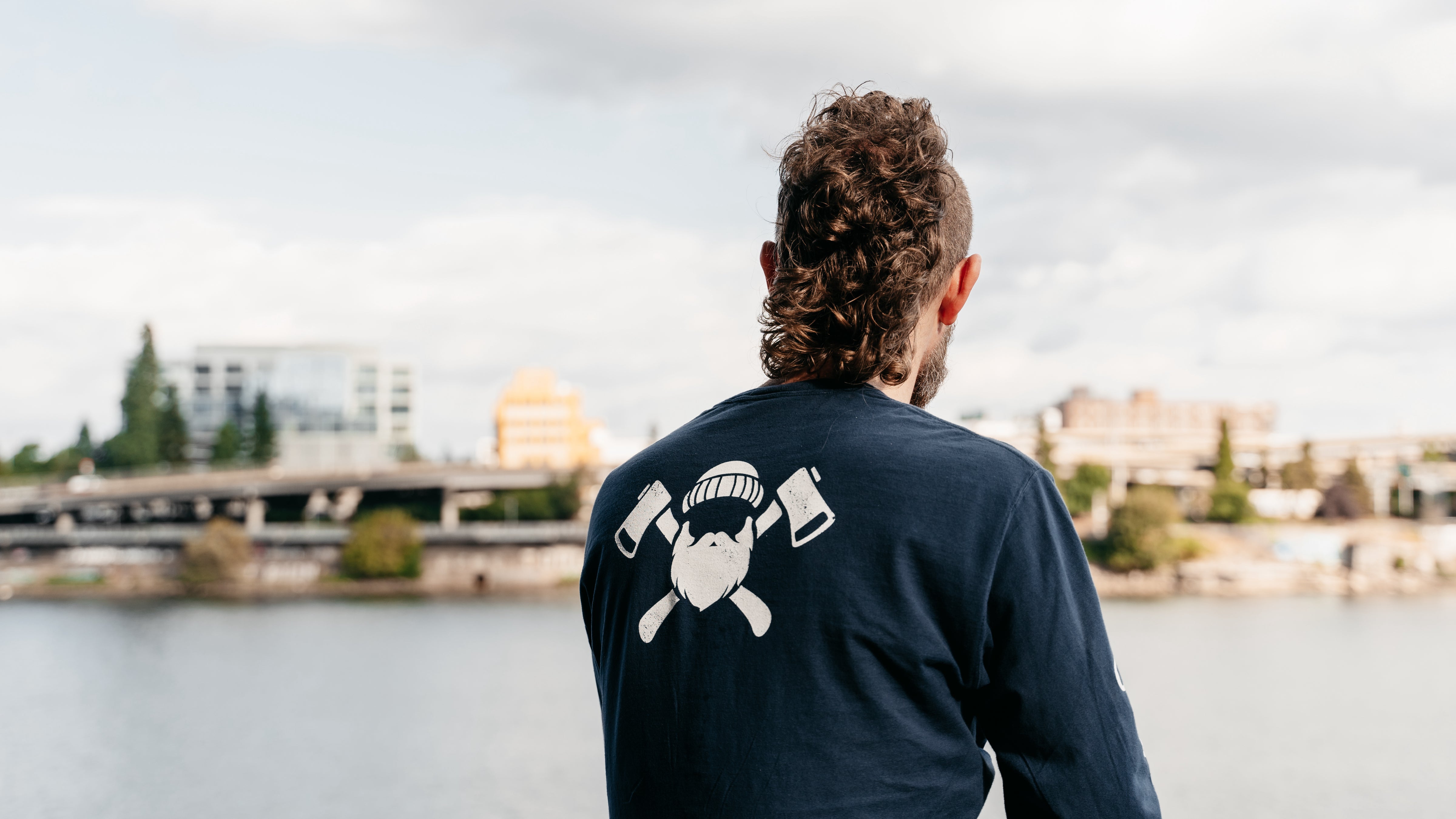 Navy Long Sleeve Pocket Tee